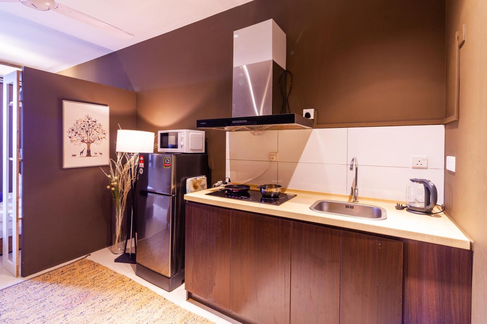 Highpark Suites In Petaling Jaya, Kelana Jaya By Plush Kampong Baharu Sungai Way Rom bilde