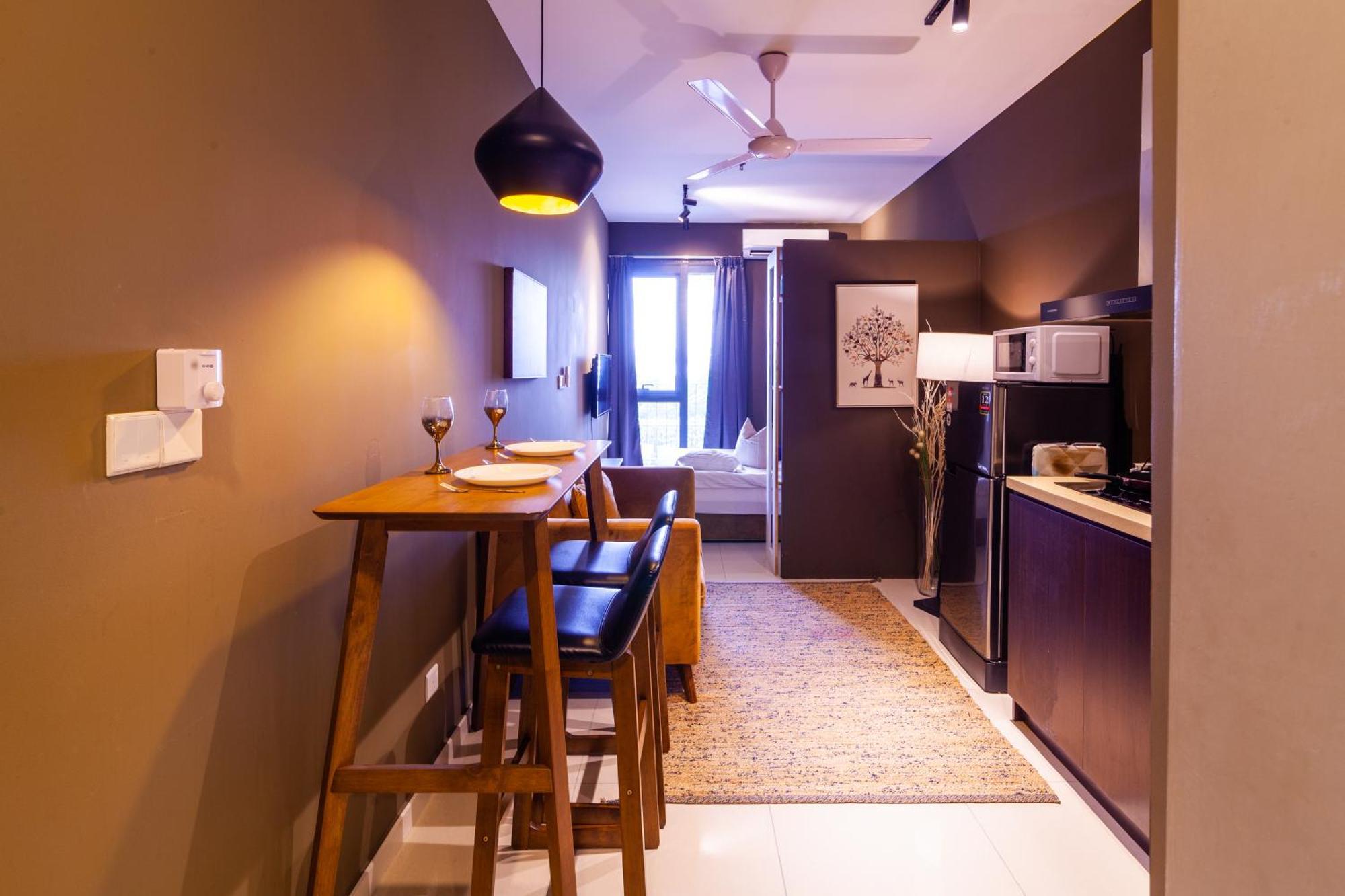 Highpark Suites In Petaling Jaya, Kelana Jaya By Plush Kampong Baharu Sungai Way Rom bilde