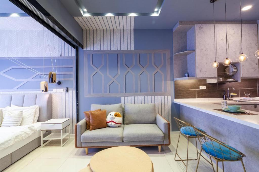 Highpark Suites In Petaling Jaya, Kelana Jaya By Plush Kampong Baharu Sungai Way Eksteriør bilde