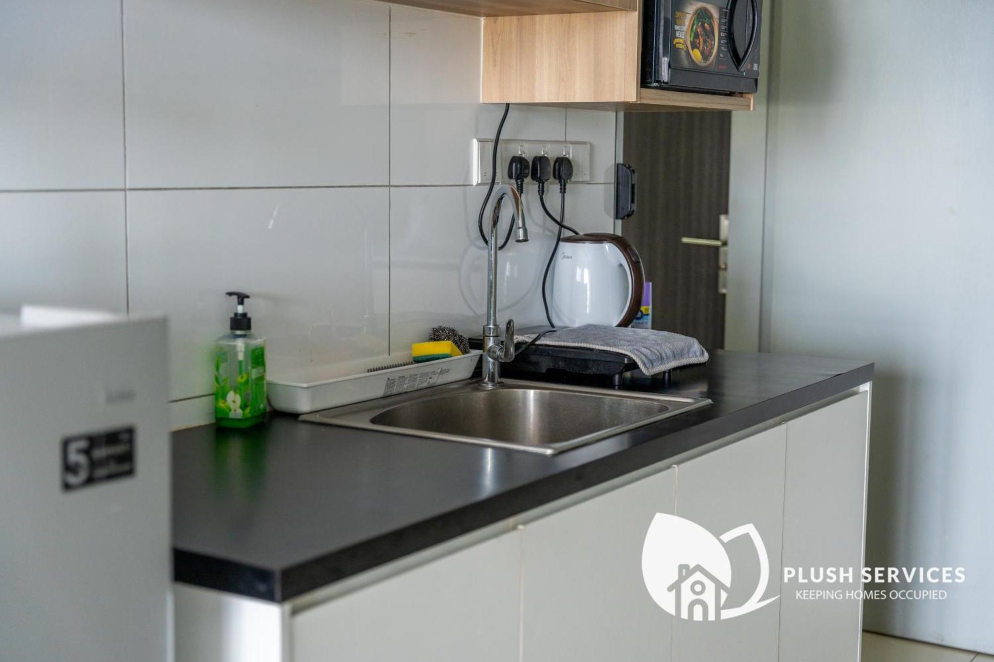 Highpark Suites In Petaling Jaya, Kelana Jaya By Plush Kampong Baharu Sungai Way Eksteriør bilde
